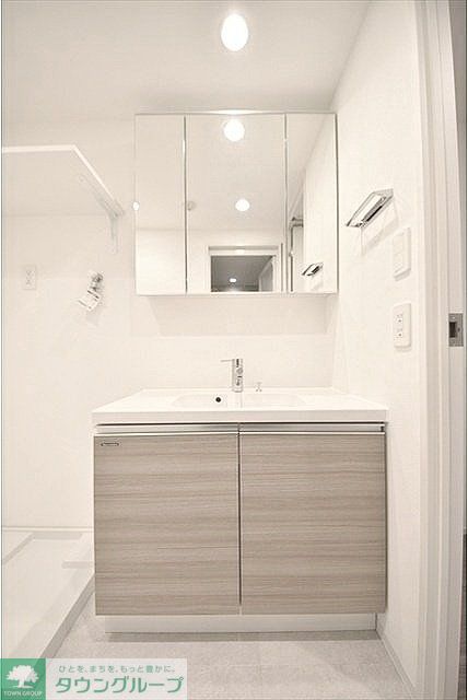 洗面設備　お部屋探しは株式会社　タウンハウジング　までお気軽にお問合…