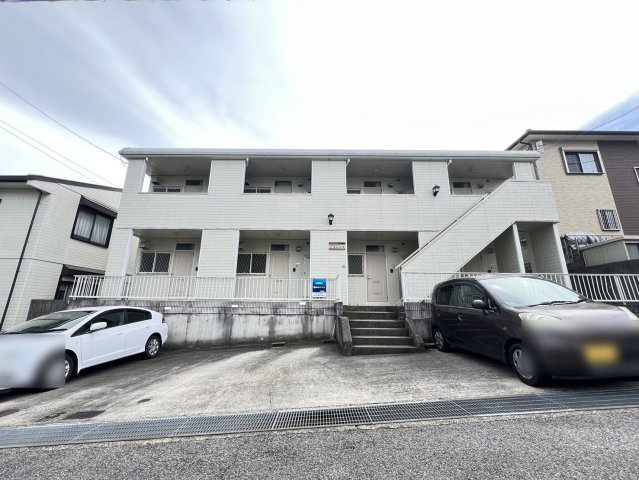 建物外観　落ち着いた雰囲気の外観です