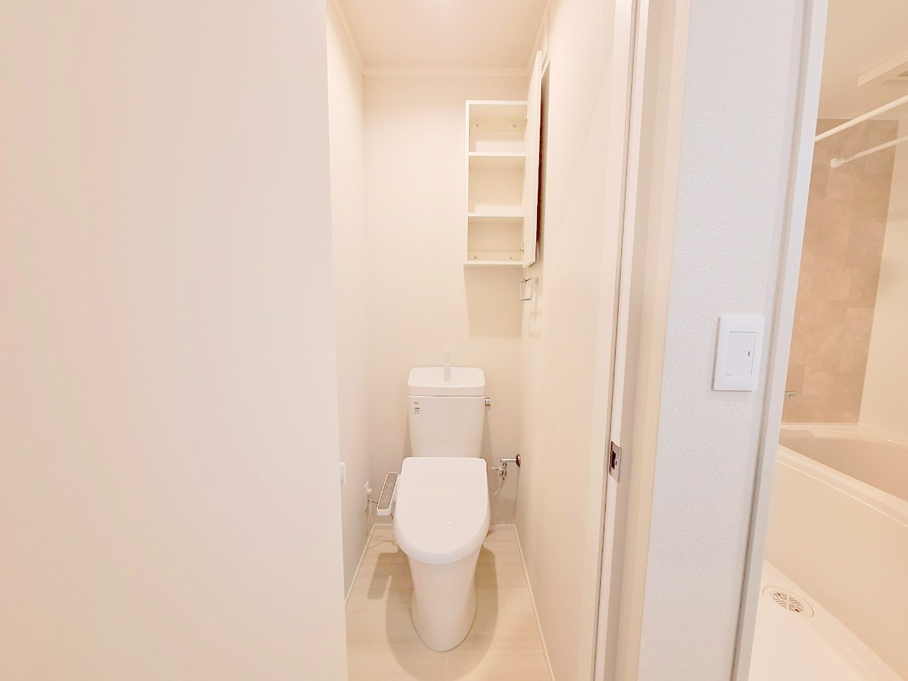 トイレ　★新品のウォシュレット付きトイレ★