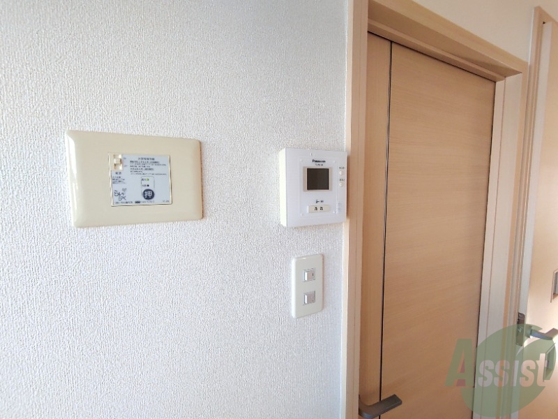 その他設備　モニター付きインターホンで急な来客にも対応できます。