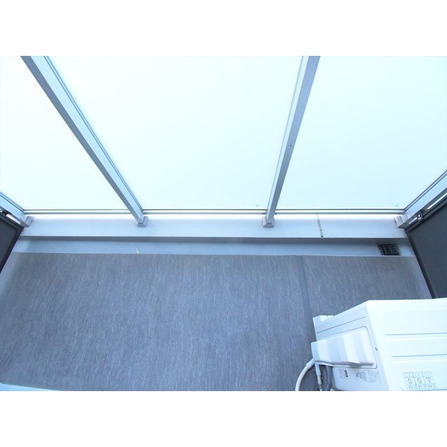 バルコニー　陽当たり良好なバルコニーです