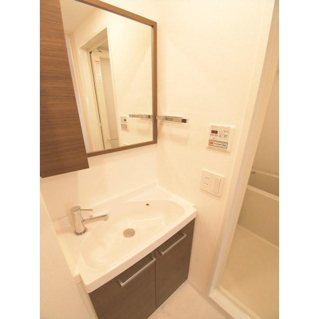 洗面設備　広い洗面スペース