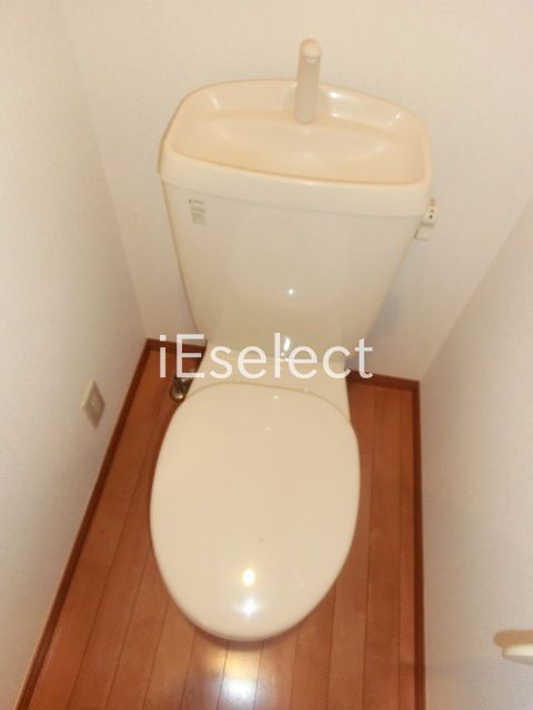 トイレ　ウォシュレット新設します