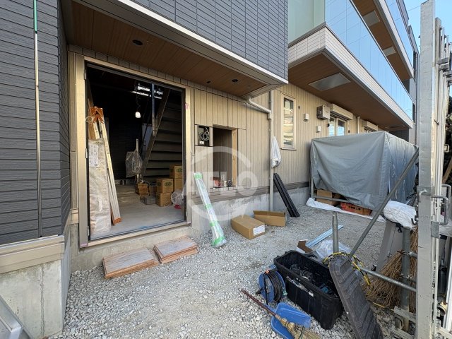 エントランス　クラシスト苅田WEST　A棟　エントランス