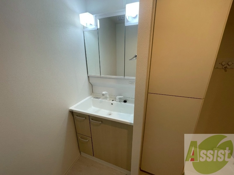 洗面設備　シャンプードレッサーで身支度もラクラクです！