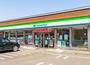 コンビニ　ファミリーマート千歳本町2丁目店（コンビニ）まで75m