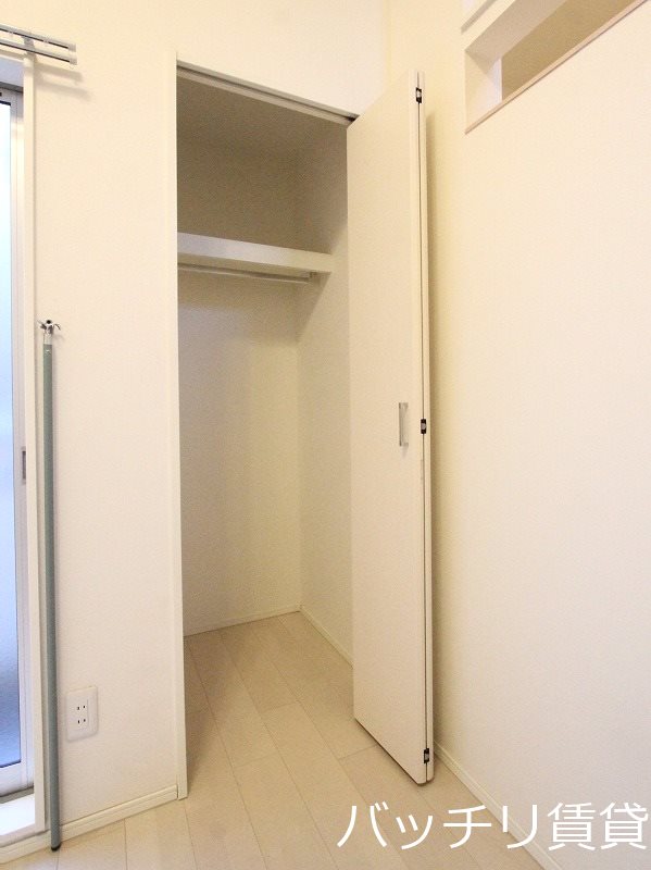 収納　同型タイプの為、現状を優先致します。