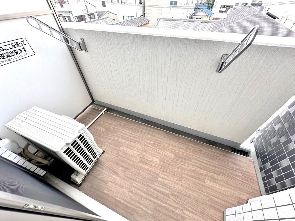 バルコニー　バルコニー