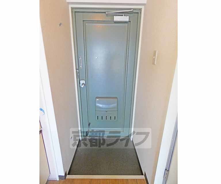 玄関　玄関です。