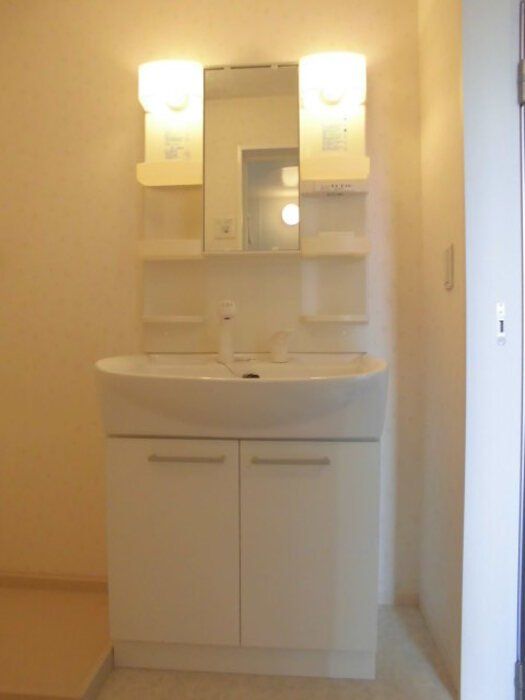 洗面設備　※別号室参考写真です
