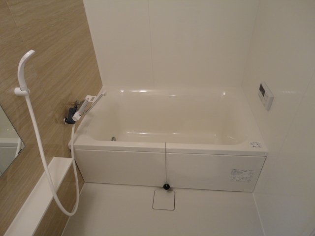 バス・シャワールーム　バス（イメージ）