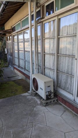 庭　石デッキのテラス