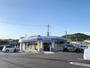 コンビニ　ローソン 山口陶店（コンビニ）まで409m
