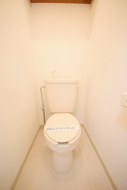トイレ　トイレも一日の大切なひと時～～