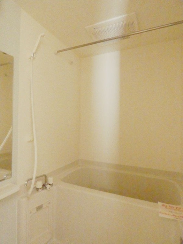 バス・シャワールーム　図面と現状に相違がある場合には現状を優先