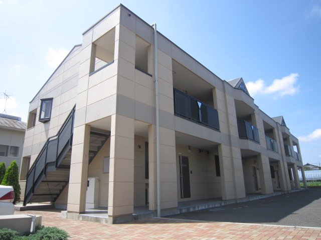 建物外観　外観写真（昼）