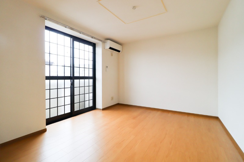 居室・リビング　図面と現状に相違がある場合には現状を優先