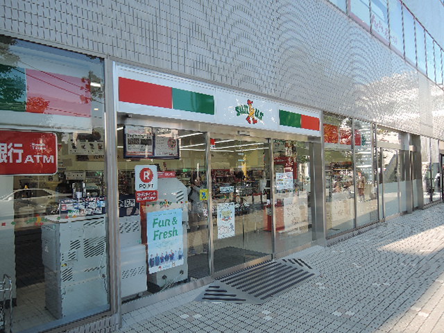 コンビニ　サンクス星川駅前店（コンビニ）まで460m