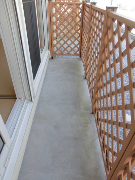 バルコニー　※別号室の写真です