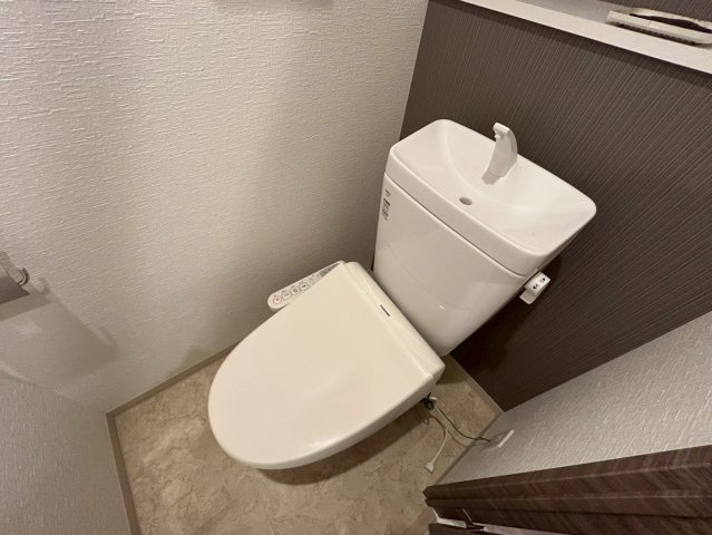 トイレ　別部屋参照