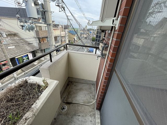 バルコニー　同マンション別部屋