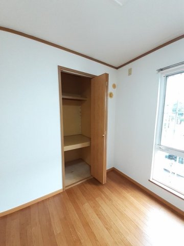 収納　たっぷりとした収納スペースです