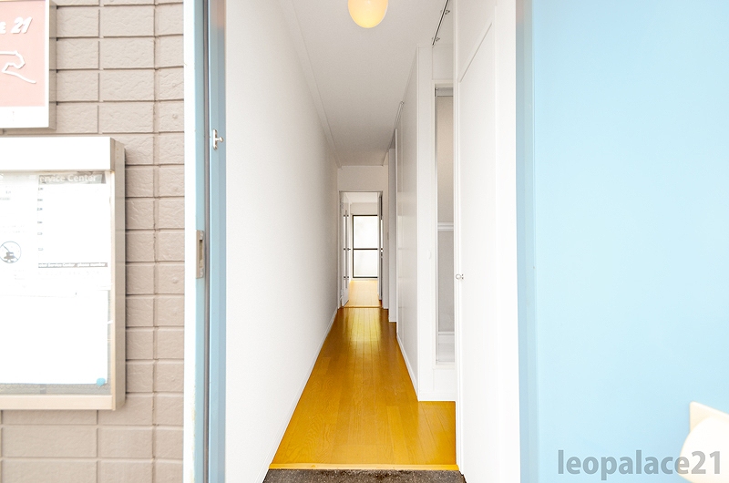 玄関　※写真と現状が異なる場合は現状を優先