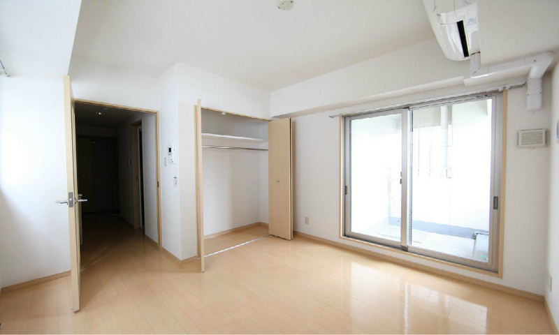 居室・リビング　洋室6.6帖　エアコン完備　クローゼット付