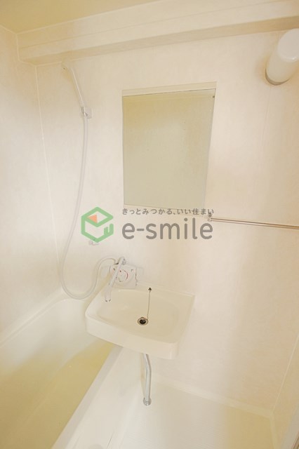 洗面設備　洗面所です