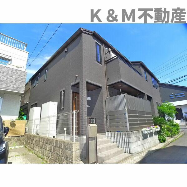 エントランス　ゆとりのあるエントランスです