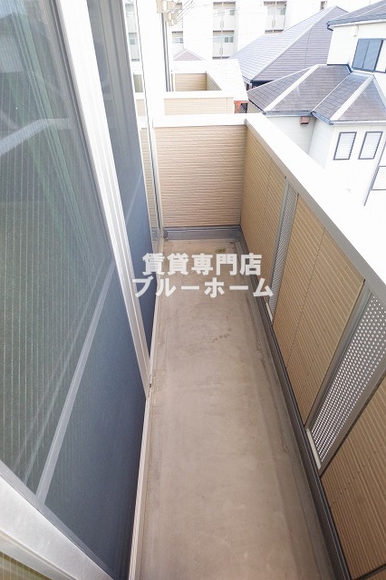バルコニー　南向きバルコニー！