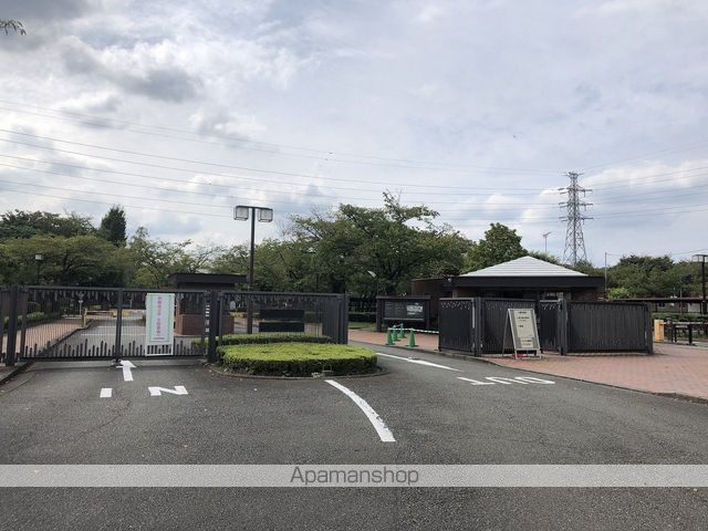 大学・短大　国立音楽大学経理課（大学・短大）まで869m