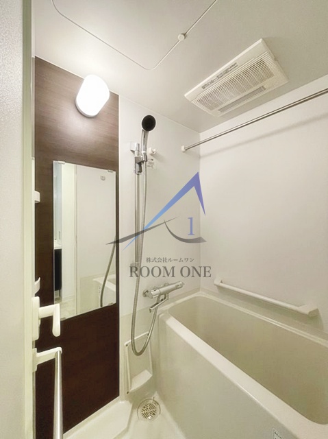 バス・シャワールーム　お風呂です。