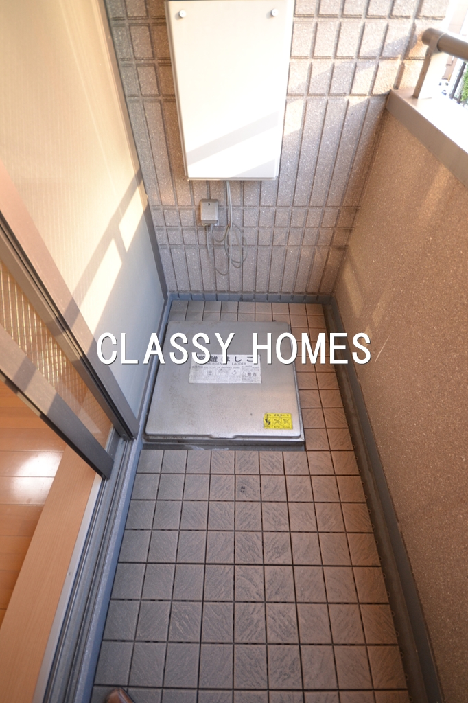 バルコニー　2004年竣工 レジデンスOGI II：バルコニー