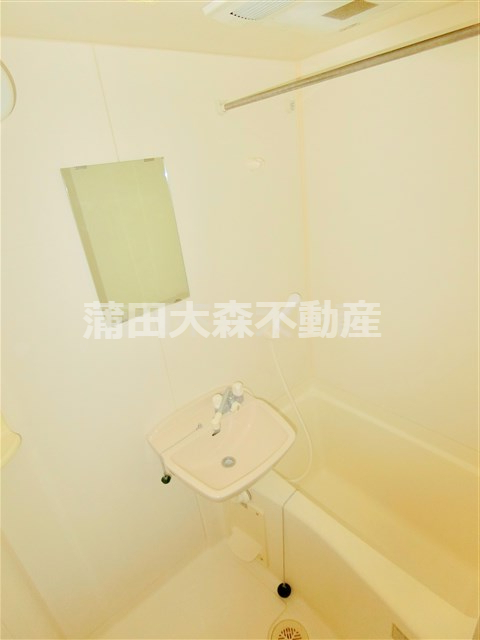 バス・シャワールーム　浴室乾燥機のお風呂　バスルーム