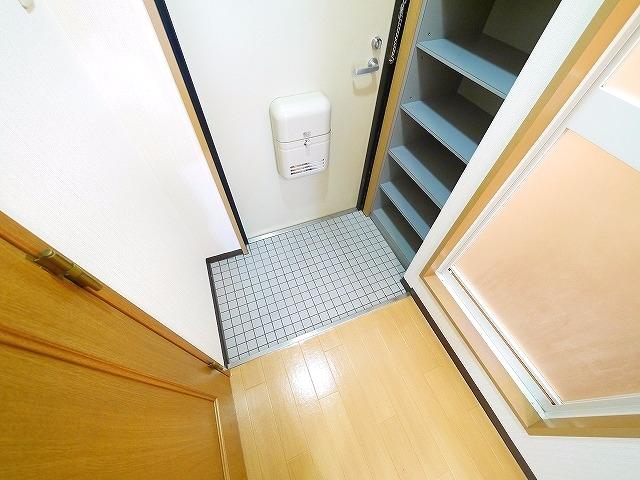 玄関　ゆったりとした玄関です