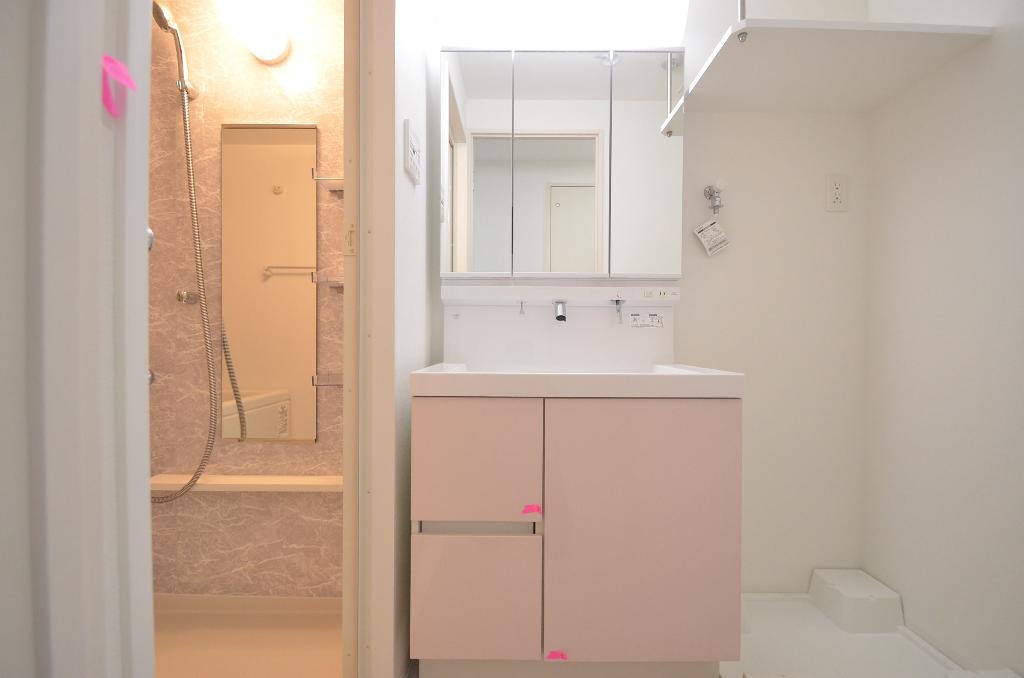 洗面設備　洗髪洗面化粧台