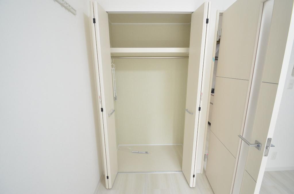 収納　クローゼット