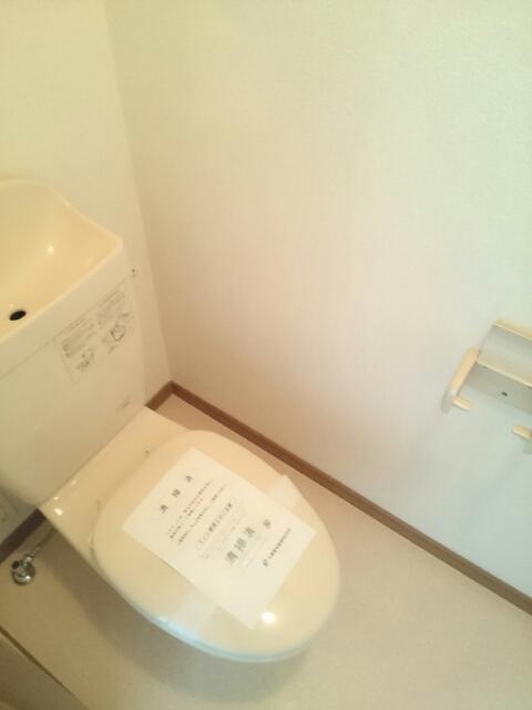 バルコニー　トイレ