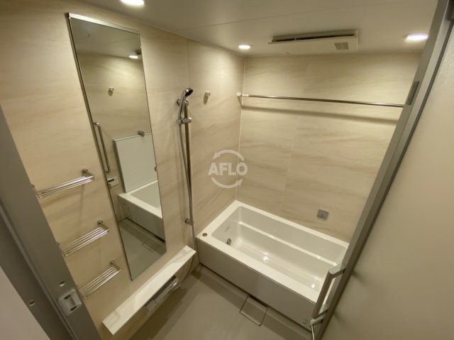 バス・シャワールーム　MJR堺筋本町タワー（エムジェイアール）　浴室