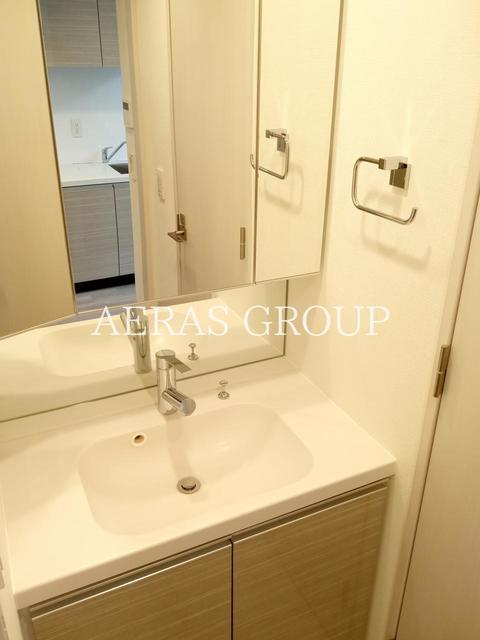 洗面設備　同仕様