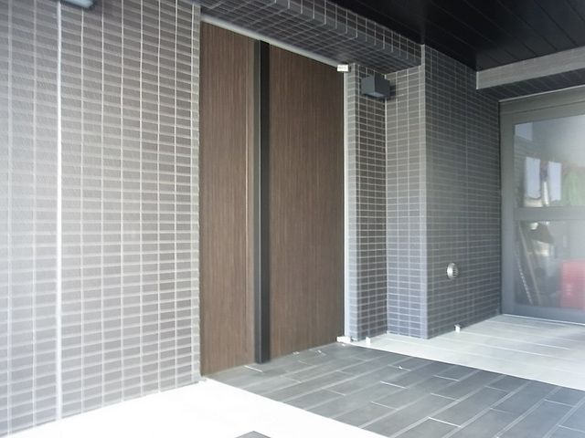 エントランス　エントランス