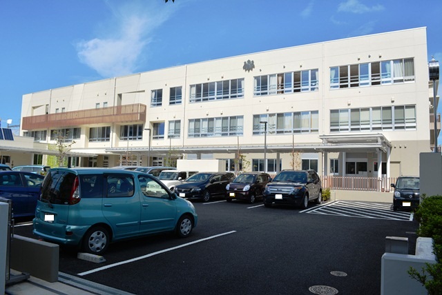 小学校　新潟市立笹口小学校（小学校）まで67m