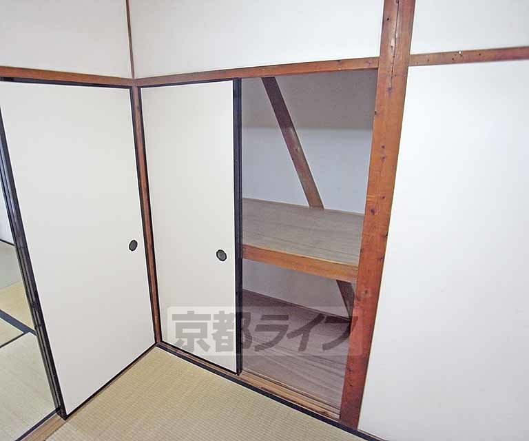 収納　大きな荷物も入ります！