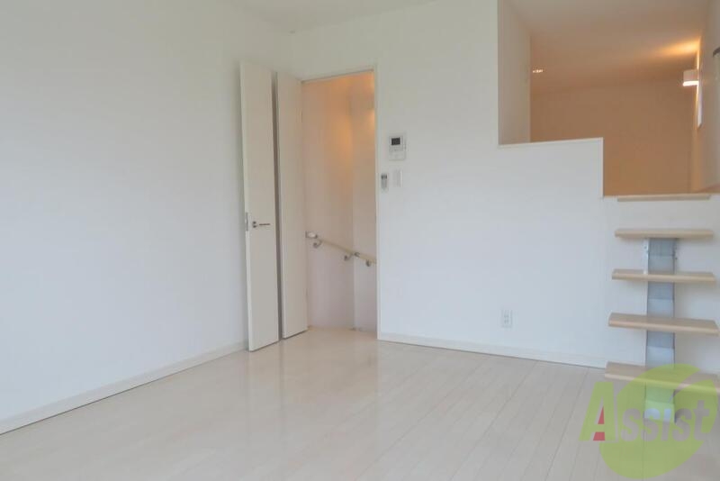 その他設備　ロフトに寝るもよし、収納に使うもよしです。