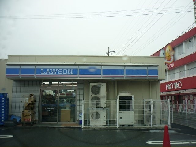 コンビニ　ローソン川勝町店様（コンビニ）まで280m