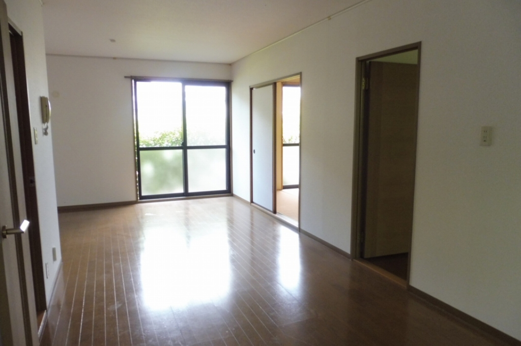 居室・リビング　リビング