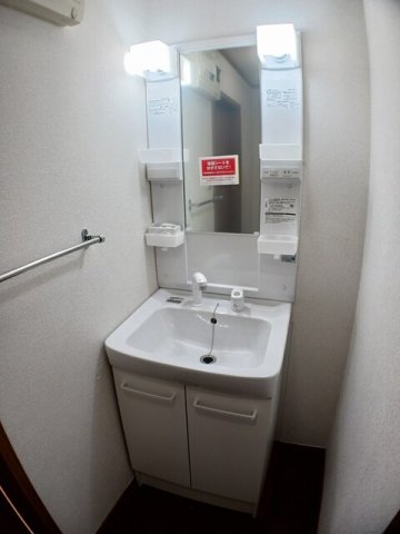 洗面設備　洗面所です