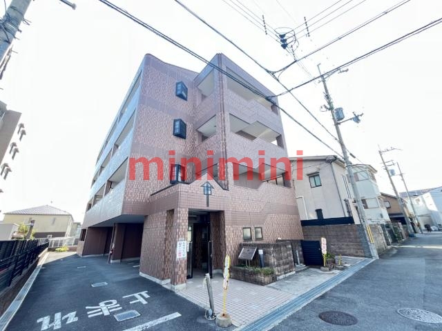 建物外観　外観写真（昼）