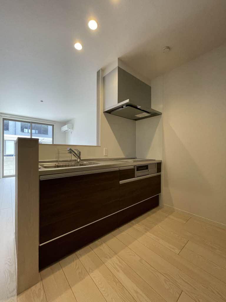 キッチン　IHコンロ採用で、お手入れ簡単＆安全性も◎